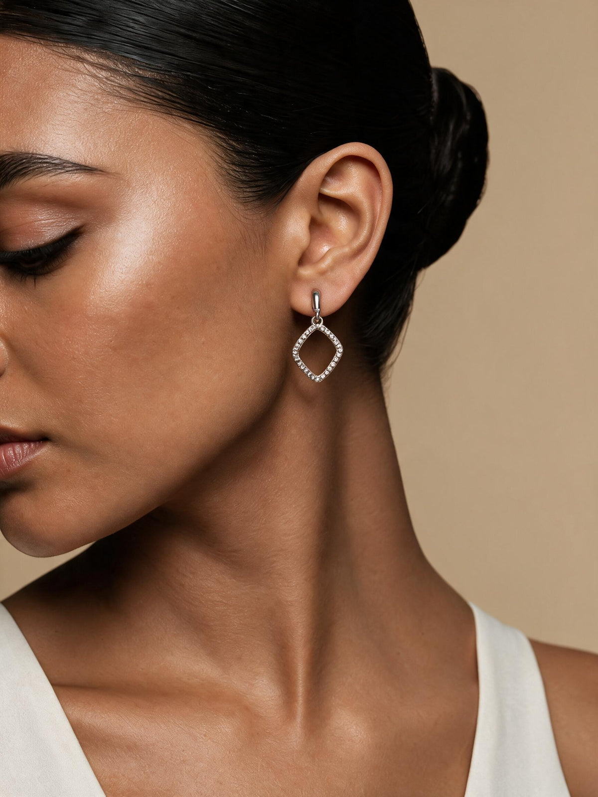 Open Teardrop Hoop Studs - NyuMe