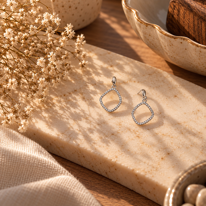 Open Teardrop Hoop Studs - NyuMe