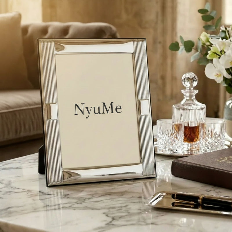 Colonnade Frame in 999 Silver - NyuMe