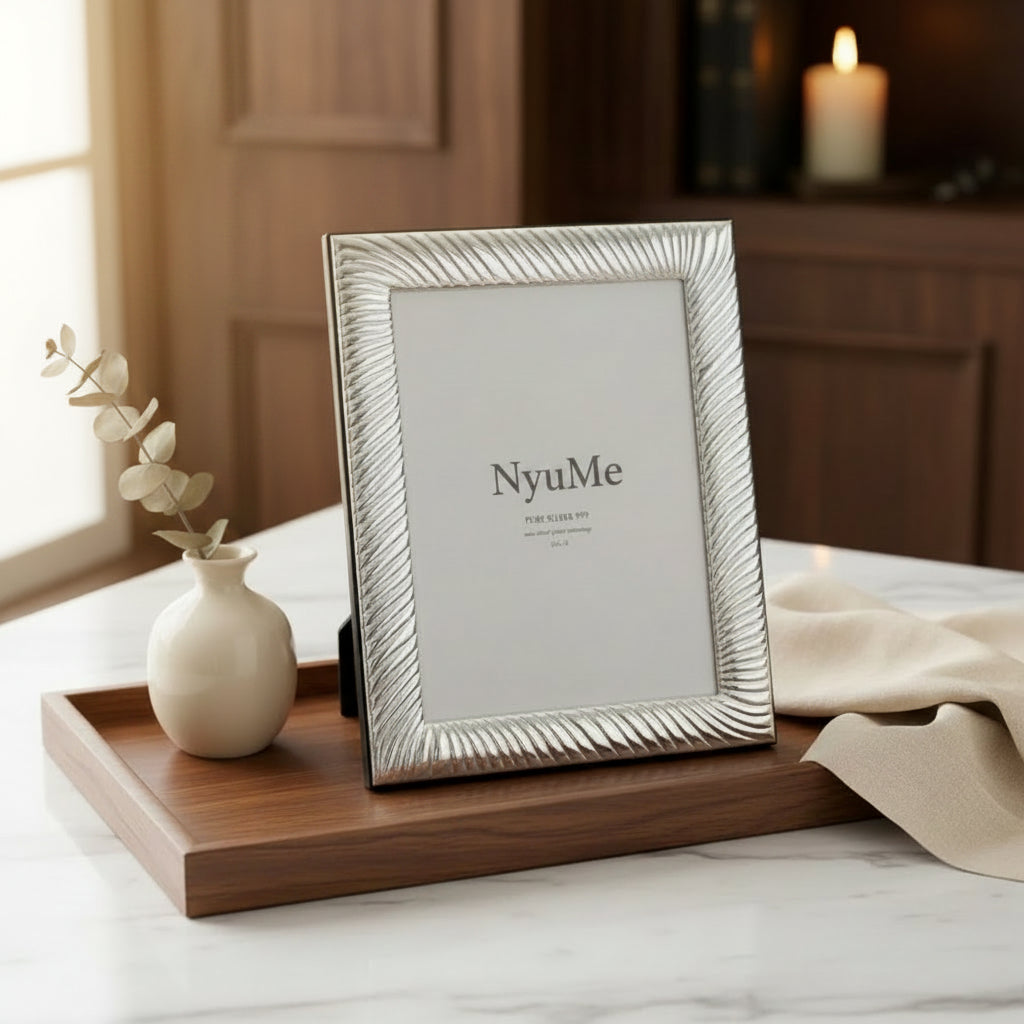 Helix Frame in 999 Silver - NyuMe