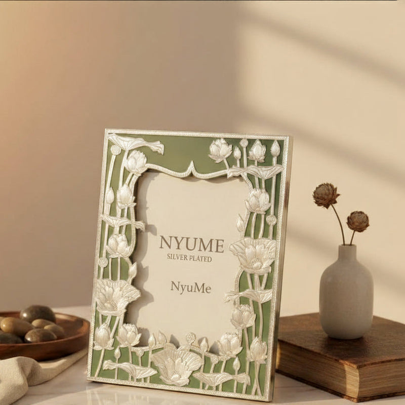 Padma Pond Frame - NyuMe