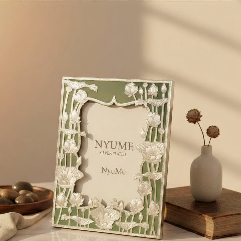 Padma Pond Frame - NyuMe