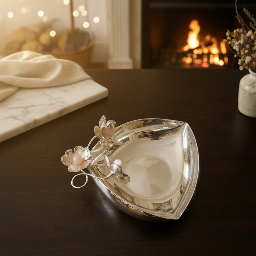 Petal Vine Silver Plated Bowl - NyuMe