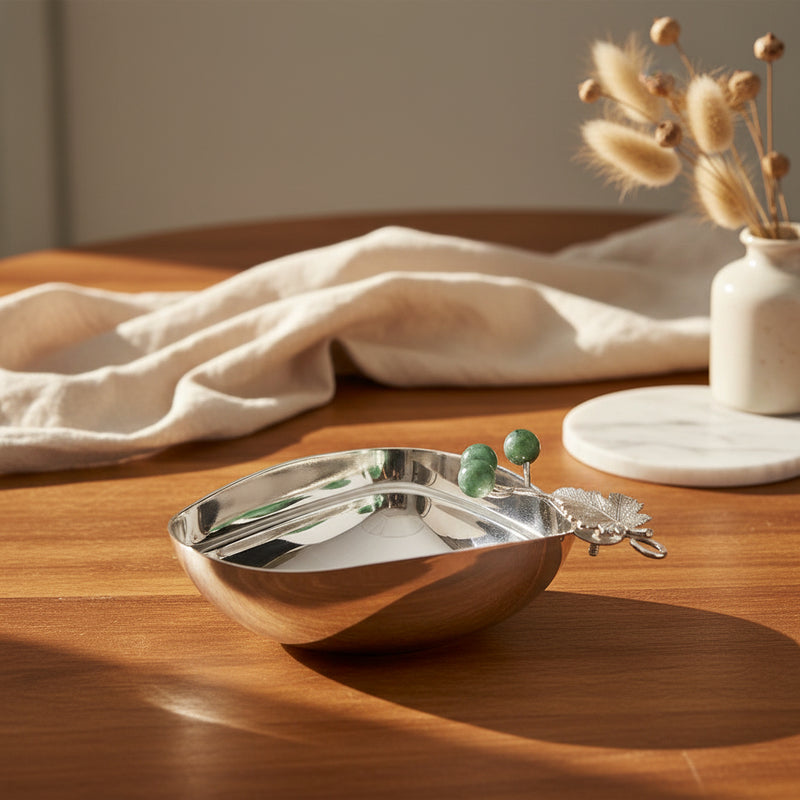 Vineleaf Silver Plated Bowl - NyuMe
